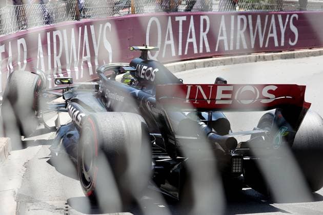 Formel 1 Grand Prix Monaco 2023 27.05.2023, Circuit de Monaco, Monte Carlo, Formel 1 Grand Prix Monaco 2023 ,im Bild Unfall Ausfall von Lewis Hamilton (GBR), Mercedes-AMG Petronas Formula One Team