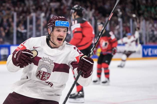 230527 Rudolfs Balcers of Latvia celebrates scoring the 1-2 goal during the 2023 IIHF Ice hockey, Eishockey World Championship, WM, Weltmeisterschaft semifinal game between Canada and Latvia on May 27, 2023 in Tampere. Photo: Joel Marklund BILDBYRAN kod JM JM0485 bbeng ishockey ice hockey ishockey-vm 2023 ishockey-vm vm 2023 iihf ice hockey world championship semifinal semi-final kanada canada latvia lettland jubel Copyright: JOELxMARKLUND BB230527JM042