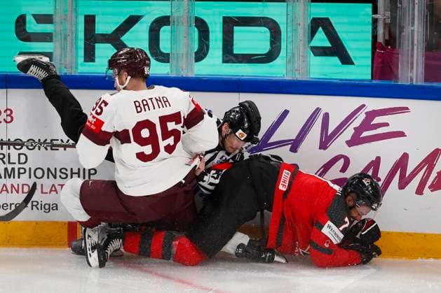 Oskars Batna 95, LAT and Pierre-Olivier Joseph 7, CAN during the 2023 IIHF Ice hockey, Eishockey World Championship, WM, Weltmeisterschaft Semifinal match between Canada - Latvia at the Nokia Arena on 27. May 2023 in Tampere, Finland. (KALLE PARKKINEN Newspix24)  Copyright: xKallexParkkinenx np24271558291