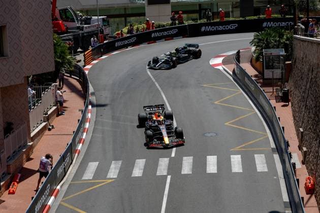 1 Max Verstappen (NLD, Oracle Red Bull Racing), 44 Lewis Hamilton (GBR, Mercedes-AMG Petronas F1 Team), F1 Grand Prix of Monaco at Circuit de Monaco on May 27, 2023 in Monte-Carlo, Monaco. (Photo by HOCH ZWEI) Monte-Carlo Monaco