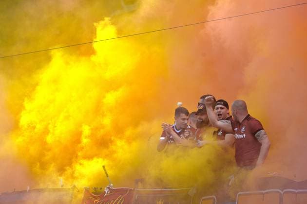 Sport Themen der Woche KW21 Sport Bilder des Tages May 27, 2023, Praha, Czech Republic: Fans of Sparta Prague celebrate after winning the Czech First League 2022-2023. Sparta Praha has become the Czech First League soccer champion of 2022-2023, May 27, 2023, in Prague, as lost beat in the final match Viktoria Plzen 0:1. Praha Czech Republic - ZUMAr156 20230527_zap_r156_014 Copyright: xSlavekxRutax