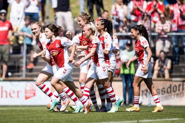 FLYERALARM. Frauen Fussball Bundesliga, 1. FC Koeln - SGS Essen; 28.05.2023 Jubel zum 1:1 durch Mandy Islacker (1. FC Koeln, 8) FLYERALARM Frauen Fussball Bundesliga, 1. FC Koeln - SGS Essen, Koeln, Geissbockheim DFB REGULATIONS PROHIBIT ANY USE OF PHOTOGRAPHS AS IMAGE SEQUENCES AND OR QUASI-VIDEO. Copyright: xBEAUTIFULxSPORTS Wunderlx