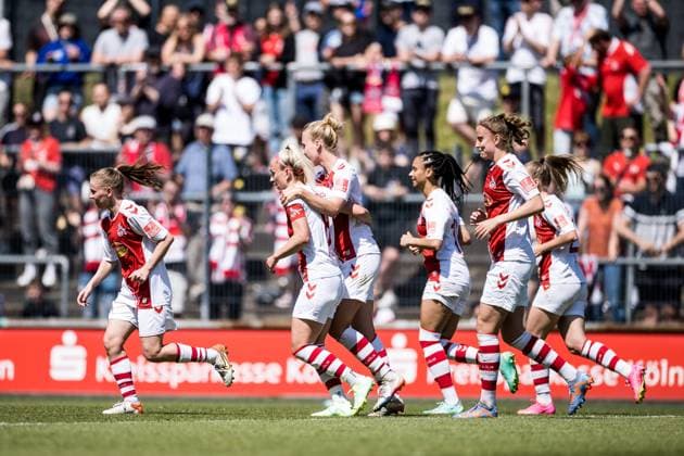 FLYERALARM. Frauen Fussball Bundesliga, 1. FC Koeln - SGS Essen; 28.05.2023 Jubel zum 1:1 durch Mandy Islacker (1. FC Koeln, 8) FLYERALARM Frauen Fussball Bundesliga, 1. FC Koeln - SGS Essen, Koeln, Geissbockheim DFB REGULATIONS PROHIBIT ANY USE OF PHOTOGRAPHS AS IMAGE SEQUENCES AND OR QUASI-VIDEO. Copyright: xBEAUTIFULxSPORTS Wunderlx