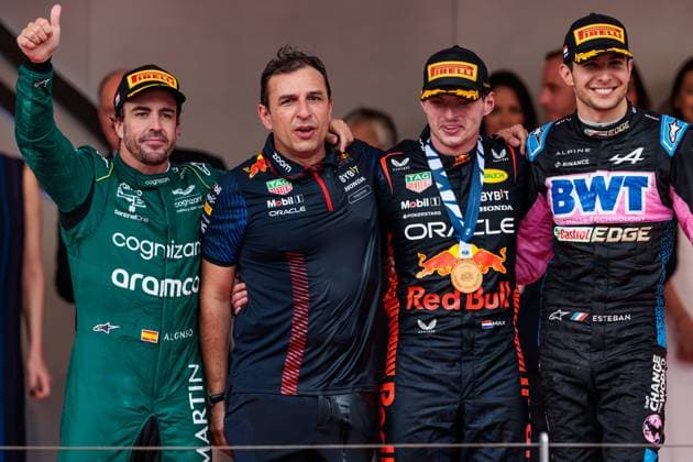Max Verstappen (Red Bull Racing), Fernando Alonso (Aston Martin) und Esteban Ocon (Alpine F1 Team), Grosser Preis von Monaco, Motorsport, Formel 1, Saison 2023, 28.05.2023 Grosser Preis von Monaco, Motorsport, Formel 1, Saison 2023, 28.05.2023 Monaco Copyright: xEibner-Pressefoto AlexanderxNeisx EP_ANS
