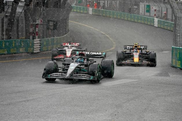 Formel 1 Grand Prix Monaco 2023 28.05.2023, Circuit de Monaco, Monte Carlo, Formel 1 Grand Prix Monaco 2023 ,im Bild George Russell (GBR), Mercedes-AMG Petronas Formula One Team, Kevin Magnussen (DNK), Moneygram Haas F1 Team, Sergio Perez (MEX), Oracle Red Bull Racing