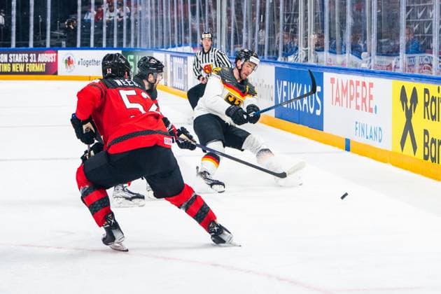 Eishockey, WM, Finale, Kanada - Deutschland TAMPERE, FINLAND - MAY 28: Marcel Noebels of Germany (R) in action during the 2023 IIHF Ice hockey, Eishockey World Championship, WM, Weltmeisterschaft Finland - Latvia game between Canada and Germany at Nokia Arena on May 28, 2023 in Tampere, Finland. Tampere Nokia Arena Finland Copyright: xJustPictures.ch JarixPestelaccix