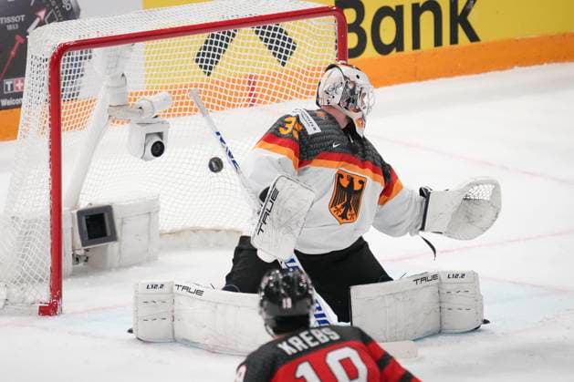 Mathias Niederberger 35, GER during the 2023 IIHF Ice hockey, Eishockey World Championship, WM, Weltmeisterschaft gold medal match between Canada - Germany at the Nokia Arena on 28. May 2023 in Tampere, Finland. (KALLE PARKKINEN Newspix24)  Copyright: xKallexParkkinenx np24282158698