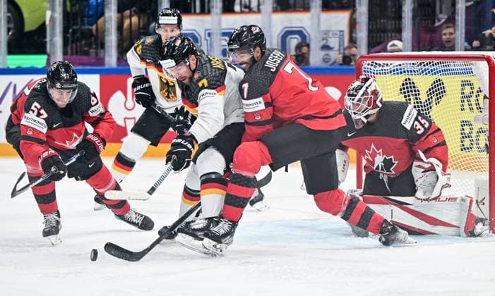 Tylers Myers (57, Kanada, Canada, Team Canada ) Maximilian Kastner (7, Deutscher Eishockey-Bund, Deutschland Germany, Team Germany ) Pierre-Olivier Joseph (7, Kanada, Canada, Team Canada ), Kanada vs. Deutschland, Eishockey, Eishockey WM , Finale, 28.05.2023, Kanada vs. Deutschland, Eishockey, Eishockey WM , Finale, 28.05.2023 Tampere Copyright: xEibner-Pressefotox xBirgitxHaefnerx EP_BHF