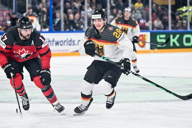 Milan Lucic (17, Kanada, Canada, Team Canada ) Samuel Soramies (28, Deutscher Eishockey-Bund, Deutschland Germany, Team Germany ), Kanada vs. Deutschland, Eishockey, Eishockey WM , Finale, 28.05.2023, Kanada vs. Deutschland, Eishockey, Eishockey WM , Finale, 28.05.2023 Tampere Copyright: xEibner-Pressefotox xBirgitxHaefnerx EP_BHF