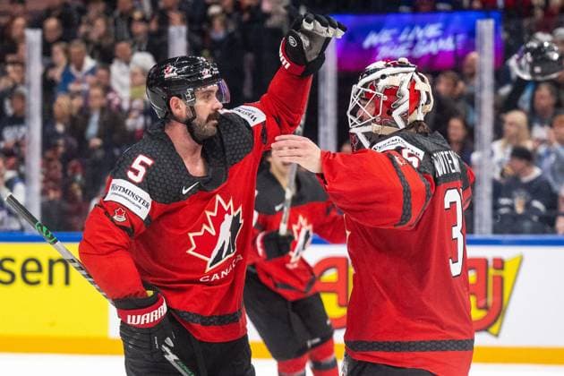 230528 Jacob Middleton and goaltender Samuel Montembeault of Canada celebrate after winning the 2023 IIHF Ice hockey, Eishockey World Championship, WM, Weltmeisterschaft final game between Canada and Germany on May 28, 2023 in Tampere. Photo: Joel Marklund BILDBYRAN kod JM JM0489 bbeng ishockey ice hockey ishockey-vm 2023 ishockey-vm vm 2023 iihf ice hockey world championship final kanada canada germany tyskland jubel mästare vm-mästare world champion Copyright: JOELxMARKLUND BB230528JM138