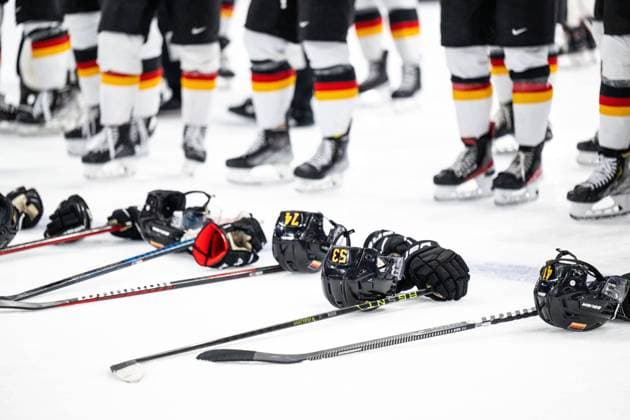 230528 Helmets of German players during the 2023 IIHF Ice hockey, Eishockey World Championship, WM, Weltmeisterschaft final game between Canada and Germany on May 28, 2023 in Tampere. Photo: Joel Marklund BILDBYRAN kod JM JM0489 bbeng ishockey ice hockey ishockey-vm 2023 ishockey-vm vm 2023 iihf ice hockey world championship final kanada canada germany tyskland genre hjälm hjälmar Copyright: JOELxMARKLUND BB230528JM149