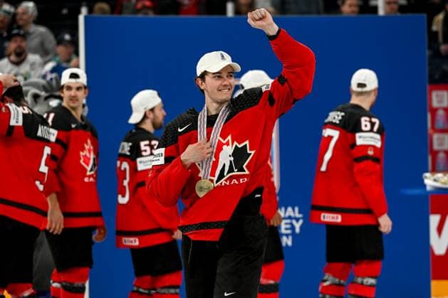 TAMPERE, FINLAND - MAY 28: Cody Glass of Canada celebrate winning the gold medal during the 2023 IIHF Ice hockey, Eishockey World Championship, WM, Weltmeisterschaft Finland - Latvia game between Canada and Germany at Nokia Arena on May 28, 2023 in Tampere, Finland. Tampere Nokia Arena Finland Copyright: xJustPictures.ch AndreaxBrancax