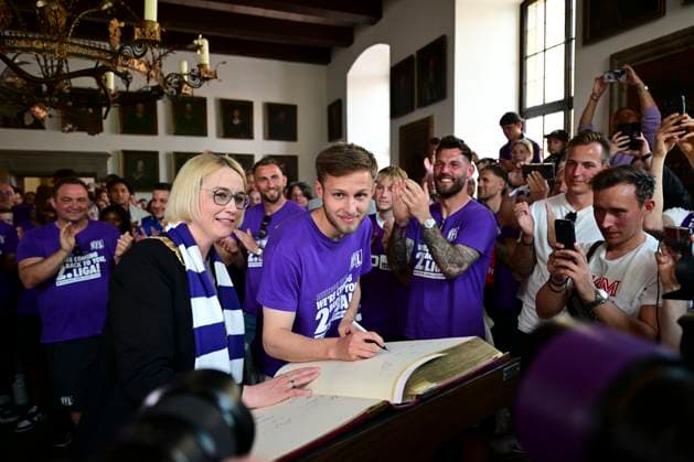 Eintragung ins goldene Buch der Stadt, Aufstiegsfeier VfL Osnabrueck, Fussball, 3. Liga, 28.05.2023 Osnabrueck Niedersachsen Deutschland