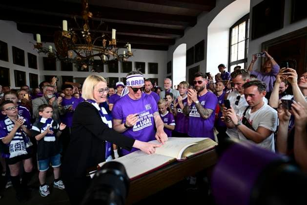 Eintragung ins goldene Buch der Stadt, Aufstiegsfeier VfL Osnabrueck, Fussball, 3. Liga, 28.05.2023 Osnabrueck Niedersachsen Deutschland