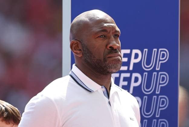 London, England, 29th May 2023. Darren Moore manager of Sheffield Wednesday during the Sky Bet League 1 match at Wembley Stadium, London. Picture credit should read: David Klein Sportimage EDITORIAL USE ONLY. No use with unauthorised audio, video, data, fixture lists, club league logos or live services. Online in-match use limited to 120 images, no video emulation. No use in betting, games or single club league player publications. SPI-2469-0008