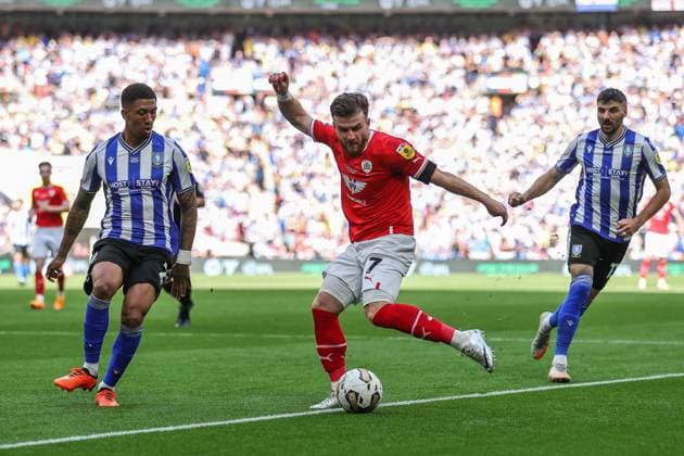 Sky Bet League 1 Play-off Final Barnsley v Sheffield Wednesday Nicky Cadden 7 of Barnsley shoots on goal during the Sky Bet League 1 Play-off Final match Barnsley vs Sheffield Wednesday at Wembley Stadium, London, United Kingdom, 29th May 2023 (Photo by Mark Cosgrove News Images) Copyright: xMarkxCosgrove NewsxImagesx
