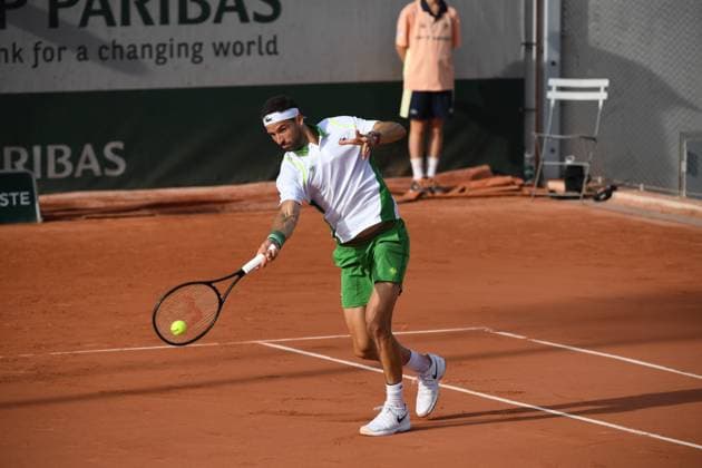 Tennis : Roland Garros 2023 - France - Grigor Dimitrov - Bulgarie Tennis : Roland Garros 2023 - France - 30 05 23 ChrysleneCaillaud Panoramic 