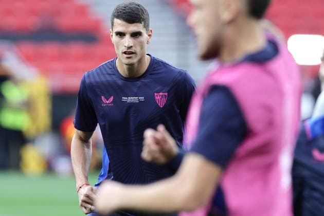 Erik Lamela of Sevilla FC during the training the day before the Europa League final between Sevilla FC and AS Roma at the Puskas Arena stadium in Budapest, (Hungary), May 30th, 2023. cesarexpurini