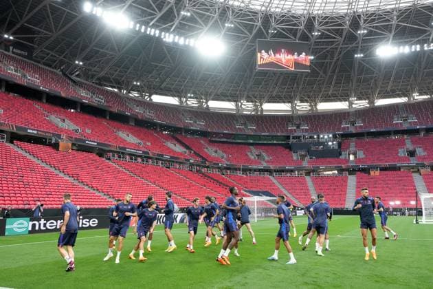 Sevilla FC Training Session - UEFA Europa League: Final Players of Sevilla FC during training session ahead UEFA Europa League final match between Sevilla FC and AS Roma at Puskas Arena, Budapest, Hungary on May 30, 2023. Budapest Budapest Hungary  Copyright: xGiuseppexMaffiax originalFilename:maffia-sevillaf230530_npkpc.jpg