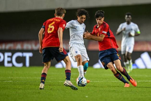 France U17, U 17 ¢& x80;& x99;s Mohammed-Amine Boucehnna defending ball during the semi-final phase Under-17 Championship Hungary 2023 soccer match Spain U17 vs. France U17 at the Pancho Arena stadium in Felcsut, Hungary, 30rd of May 2023  Copyright: xVinnyxOrlando LiveMediax xipa-agx xLivexMediax 0 IPA_IPA38334111