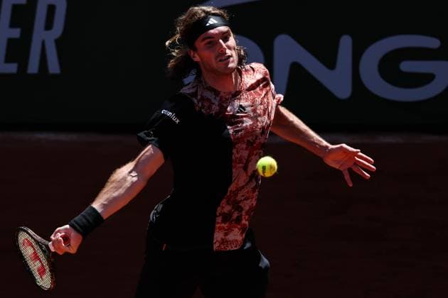 2023 French Open - Day Four Stefanos TSITSIPAS (GRE) in action during his match against Roberto CARBALLES BAENA (ESP) on Suzanne-LENGLEN court in The French Open Roland Garros 2023 tennis tournament day four. Paris France  Copyright: xIbrahimxEzzatx originalFilename:ezzat-notitle230531_np2KU.jpg