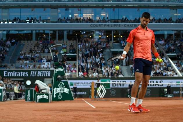(230601) -- PARIS, June 1, 2023 -- Novak Djokovic of Serbia competes during the men s singles second round match between Novak Djokovic of Serbia and Marton Fucsovics of Hungary at the French Open tennis tournament at Roland Garros in Paris, France, on May 31, 2023. (Photo by Xinhua) (SP)FRANCE-PARIS-TENNIS-ROLAND GARROS-FRENCH OPEN-MEN S SINGLES JulienxMattia 