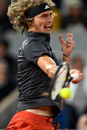 (230602) -- PARIS, June 2, 2023 -- Alexander Zverev of Germany hits a return during the men s singles second round match between Alexander Zverev of Germany and Alex Molcan of Slovakia at the French Open tennis tournament at Roland Garros in Paris, France, on June 1, 2023. (Photo by Xinhua) (SP)FRANCE-PARIS-TENNIS-ROLAND GARROS-FRENCH OPEN-MEN S SINGLES JulienxMattia 