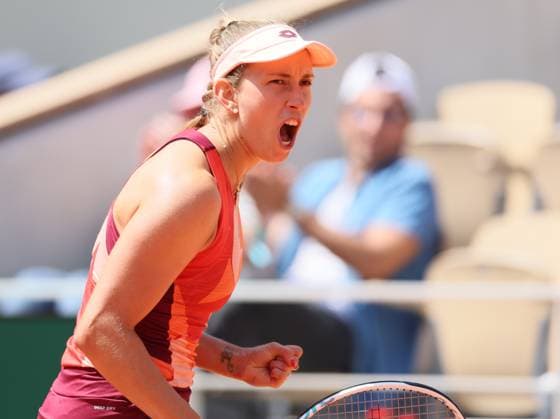 Belgian Elise Mertens (WTA28) celebrates during a tennis match against US Pegula (WTA3), in the third round of the women s singles at the Roland Garros French Open tennis tournament in Paris, France, Friday 02 June 2023. BENOITxDOPPAGNE  x68292560x