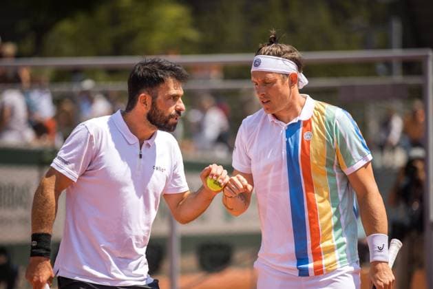 TENNIS - ATP, Tennis Herren French Open 2023 PARIS,FRANCE,02.JUN.23 - TENNIS - ATP World Tour, French Open, Roland Garros, Grand Slam. Image shows Tristan-Samuel Weissborn (AUT) &Romain Arneodo (MON).  GEPAxpictures xFrancoisxAsal
