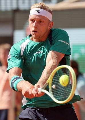 Alejandro Davidovich Fokina of Spain plays against third-seeded Novak Djokovic of Serbia during their third-round match at the Roland Garros French Tennis Open in Paris, France, on Friday, June 2, 2023. Djokovic won 7-6, 7-6, 6-2.  PAR20230602119 MAYAxVIDON-WHITE