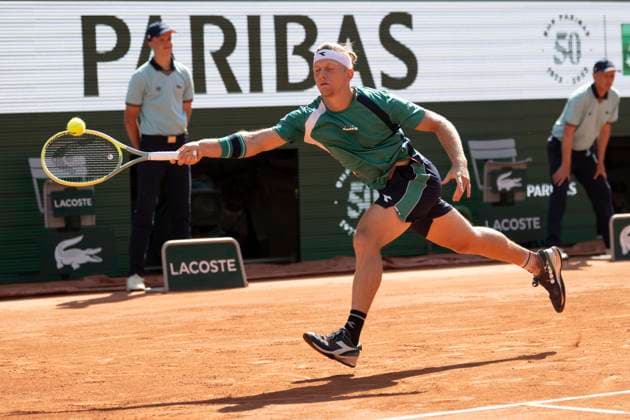Roland Garros 2023 PARIS, IF - 02.06.2023: ROLAND GARROS 2023 - Alejandro Davidovich Fokina during his game against Novak Djokovic at the Roland Garros 2023 tournament held in Paris, France. (Photo: Richard Callis Fotoarena) x2383602x  RichardxCallis