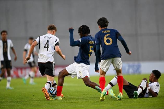 UEFA European Football Championship - Under 17 Final - Germany vs France Germany U17, U 17 Ä™s Finn Jeltsch, France U17™s Bastien Meupiyou and France U17™s Nolan Ferro during the final phase Under-17 Championship Hungary 2023 soccer match Germany U17 vs. France U17 at the Nandor Hidegkuti Stadion stadium in Budapest, Hungary, 2nd of June 2023 Budapest Hidegkuti Nandor Stadium Hungary Copyright: xVinnyxOrlandox xLiveMediax LPS_958743