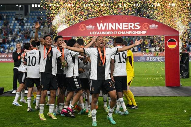 UEFA European Football Championship - Under 17 Final - Germany vs France Happiness of Germany U17, U 17 after winning the final Under-17 Championship Hungary 2023 soccer match vs. France U17 at the Nandor Hidegkuti Stadion stadium in Budapest, Hungary, 2nd of June 2023 Budapest Hidegkuti Nandor Stadium Hungary Copyright: xVinnyxOrlandox xLiveMediax LPS_959023