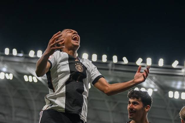 UEFA European Football Championship - Under 17 Final - Germany vs France Happiness of Germany U17, U 17 after winning the final Under-17 Championship Hungary 2023 soccer match vs. France U17 at the Nandor Hidegkuti Stadion stadium in Budapest, Hungary, 2nd of June 2023 Budapest Hidegkuti Nandor Stadium Hungary Copyright: xVinnyxOrlandox xLiveMediax LPS_959034