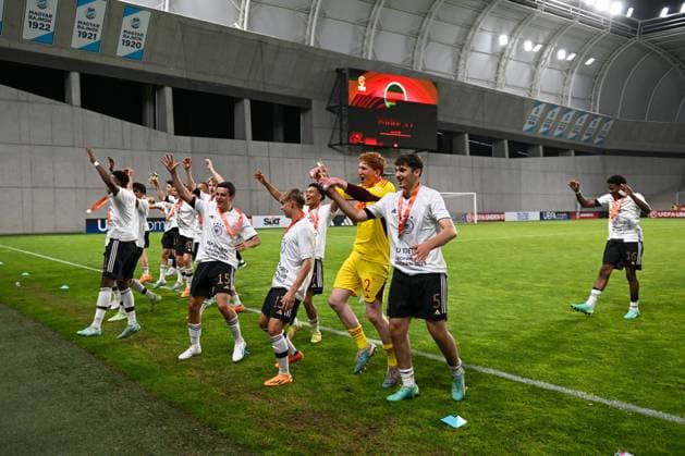 UEFA European Football Championship - Under 17 Final - Germany vs France Happiness of Germany U17, U 17 after win the final phase Under-17 Championship Hungary 2023 soccer match vs. France U17 at the Nandor Hidegkuti Stadion stadium in Budapest, Hungary, 2nd of June 2023 Budapest Hidegkuti Nandor Stadium Hungary Copyright: xVinnyxOrlandox xLiveMediax LPS_959199
