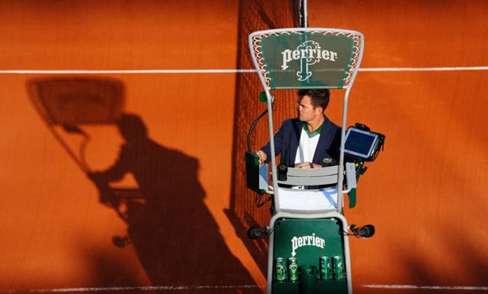 Mandatory Credit: Photo by Javier Garcia Shutterstock (13940066ch) An umpire prepares himself for a match French Open Tennis, Day 6, Roland Garros, Paris, France - 02 June 2023 French Open Tennis, Day 6, Roland Garros, Paris, France - 02 June 2023  Copyright: xJavierxGarcia Shutterstockx 13940066ch