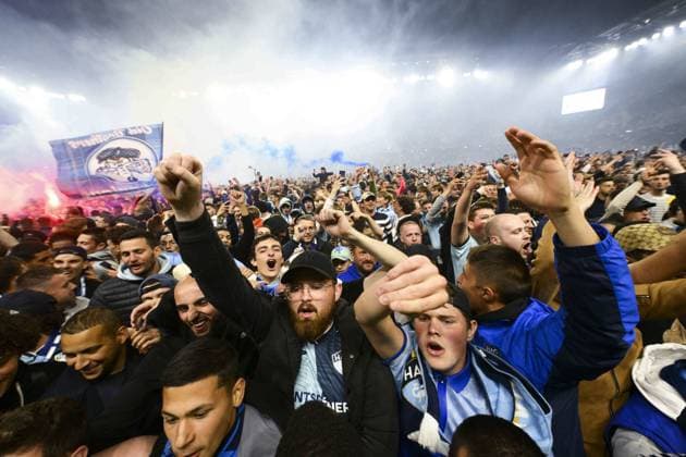 envahissement du terrain par les supporters du Havre a la fin du match - joie FOOTBALL : Le Havre vs Dijon - 38e journee Ligue2 BKT - 02 06 2023 JBAutissier Panoramic 