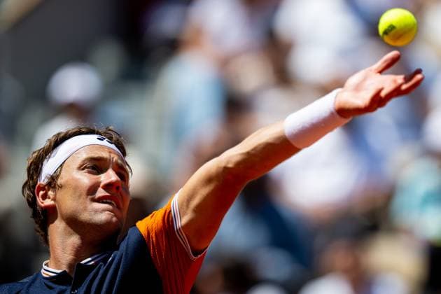 230603 Casper Ruud of Norway competes in men?s third round singles tennis match during Roland-Garros on June 3, 2023 in Paris. Photo: Vegard Grott BILDBYRAN kod VG VG0446 bbeng tennis french open franska öppna ATP, Tennis Herren roland garros grand slam norge Copyright: VEGARDxGRoTT BB230603VG007