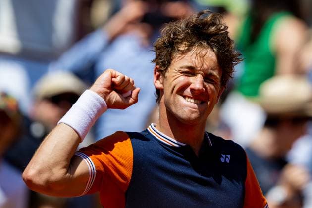 230603 Casper Ruud of Norway celebrates after men?s third round singles tennis match during Roland-Garros on June 3, 2023 in Paris. Photo: Vegard Grott BILDBYRAN kod VG VG0446 bbeng tennis french open franska öppna ATP, Tennis Herren roland garros grand slam norge jubel Copyright: VEGARDxGRoTT BB230603VG012
