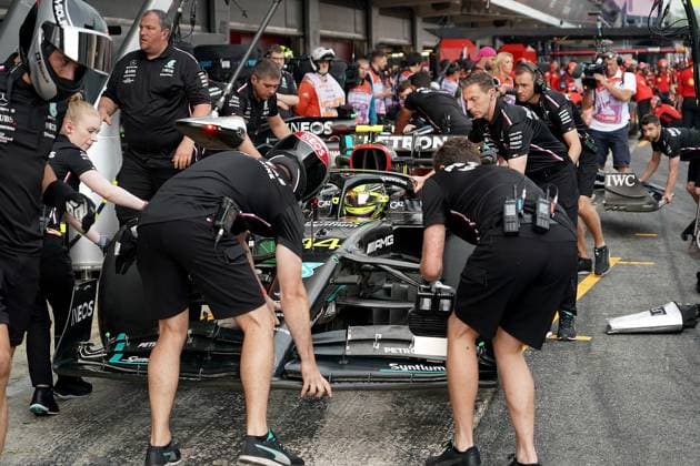 03.06.2023, Circuit de Catalunya, Barcelona, Formel 1 AWS Grand Prix von Spanien 2023 , im Bild Lewis Hamilton (GBR), Mercedes-AMG Petronas Formula One Team Barcelona Circuit de Catalunya Catalunya Spain
