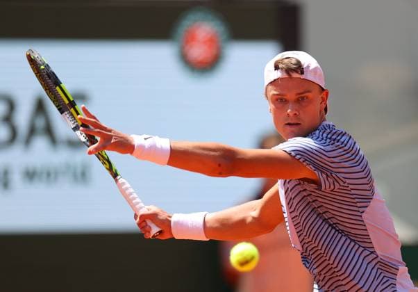 Mandatory Credit: Photo by Ella Ling Shutterstock (13944033z) Holger Rune of Denmark in action French Open Tennis, Day 7, Roland Garros, Paris, France - 03 June 2023 French Open Tennis, Day 7, Roland Garros, Paris, France - 03 June 2023  Copyright: xEllaxLing Shutterstockx 13944033z