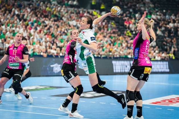 Sport Themen der Woche KW22 Sport Bilder des Tages EHF FINAL4 2023 Kvinner: Gy?ri Audi ETO KC - Vipers Kristiansand Budapest, Ungarn 20230603. Yvette Broch under semifinalen i Champions League i handball mellom Gy?r og Vipers i MVM Dome Budapest. Foto: Beate Oma Dahle NTB Budapest Ungarn EDITORIAL USE ONLY. RESTRICTED USE FOR BETTING COMPANIES Ref:_SPOawu0TFIPDPM.jpg  Copyright: xBeatexOmaxDahlex xNTBx