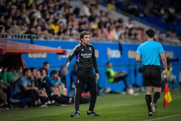 Head Coach Raul Gonzalez (Real Madrid Castilla) during a Playoff Primera Federacion RFEF match between Barca Athletic and Real Madridn Castilla at Estadi Johan Cruyff, in Barcelona, Spain on June 3, 2023. (Photo Felipe Mondino) Copyright: x@FELIPExMONDINOx