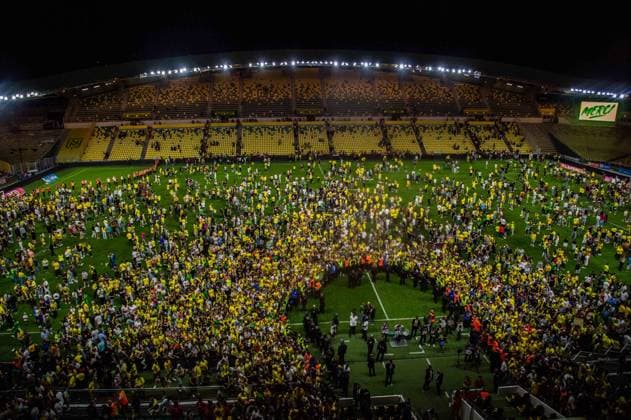 Supporters du FC Nantes - Ambiance FOOTBALL : FC Nantes x SCO Angers - Ligue 1 - JournÃ e 38 - 03 06 2023 BaptisteAutissier Panoramic 