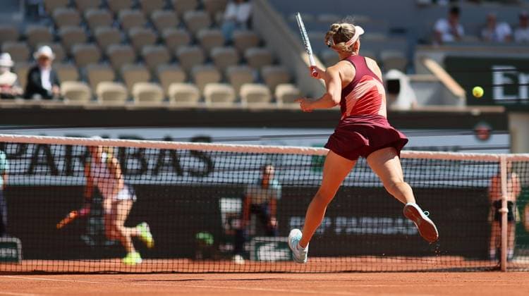 Belgian Elise Mertens pictured in action during a tennis match between Belgian Mertens (WTA28) and Russian Pavlyuchenkova, in the fourth round of the women s singles at the Roland Garros French Open tennis tournament in Paris, France, . BENOITxDOPPAGNE  x68385719x