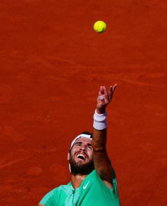 Mandatory Credit: Photo by Javier Garcia Shutterstock (13944034c) Karen Khachanov in fourth round action French Open Tennis, Day 8, Roland Garros, Paris, France - 04 June 2023 French Open Tennis, Day 8, Roland Garros, Paris, France - 04 June 2023  Copyright: xJavierxGarcia Shutterstockx 13944034c