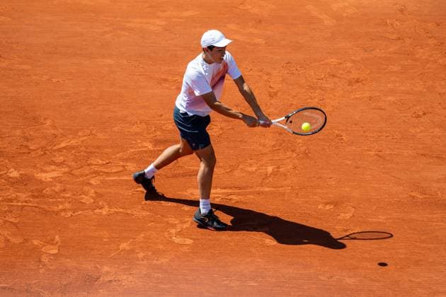 230604 Sebastian Eriksson of Sweden competes in boy?s first round singles tennis match during Roland-Garros on June 4, 2023 in Paris. Photo: Vegard Grott BILDBYRAN kod VG VG0447 bbeng tennis french open franska öppna ATP, Tennis Herren roland garros grand slam sverige sweden Copyright: VEGARDxGRoTT BB230604VG011