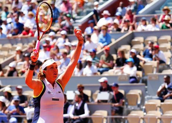 Mandatory Credit: Photo by Javier Garcia Shutterstock (13944034ab) Anastasia Pavlyuchenkova celebrates her fourth round win over Elise Mertens French Open Tennis, Day 8, Roland Garros, Paris, France - 04 June 2023 French Open Tennis, Day 8, Roland Garros, Paris, France - 04 June 2023  Copyright: xJavierxGarcia Shutterstockx 13944034ab