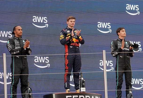 04.06.2023, Circuit de Catalunya, Barcelona, Formel 1 AWS Grand Prix von Spanien 2023 , im Bild Podium: Sieger Max Verstappen (NLD), Oracle Red Bull Racing, 2.Platz für Lewis Hamilton (GBR), Mercedes-AMG Petronas Formula One Team, 3.Platz für George Russell (GBR), Mercedes-AMG Petronas Formula One Team Barcelona Circuit de Catalunya Catalunya Spain