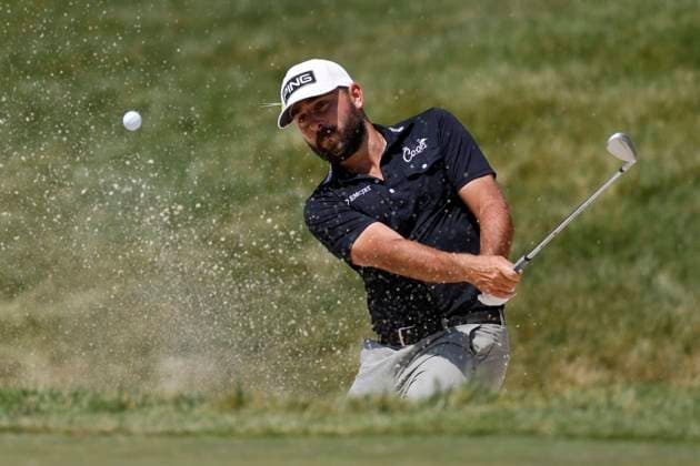 DUBLIN, OH - JUNE 04: Stephan Jaeger of Germany hits out of a greenside bunker at the 14th hole during the final round of the Memorial Tournament presented by Workday at Muirfield Village Golf Club on June 04, 2023 in Dublin, Ohio. (Photo by Joe Robbins Icon Sportswire) GOLF: JUN 04 PGA, Golf Herren - the Memorial Tournament presented by Workday EDITORIAL USE ONLY Icon5732306040604